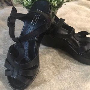 Barneys New York Wedge🧡🧡🧡